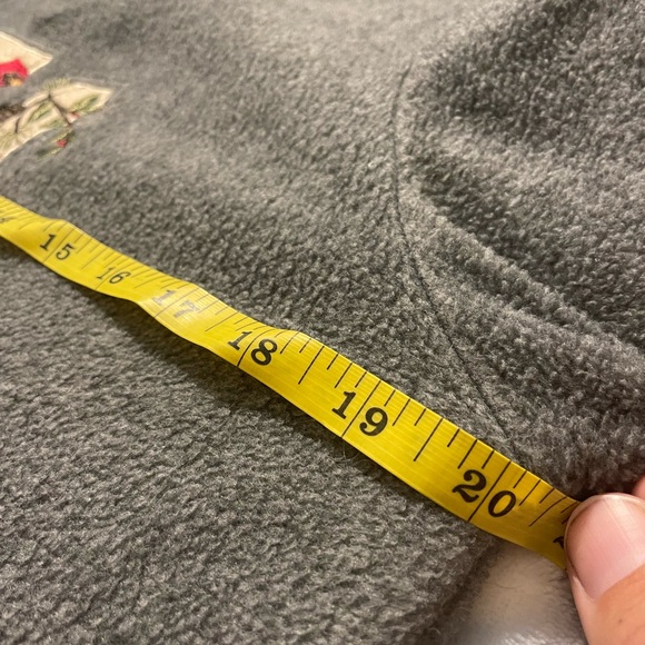 Vintage Grandma Fleece Cardinal Sweater - Picture 5 of 5